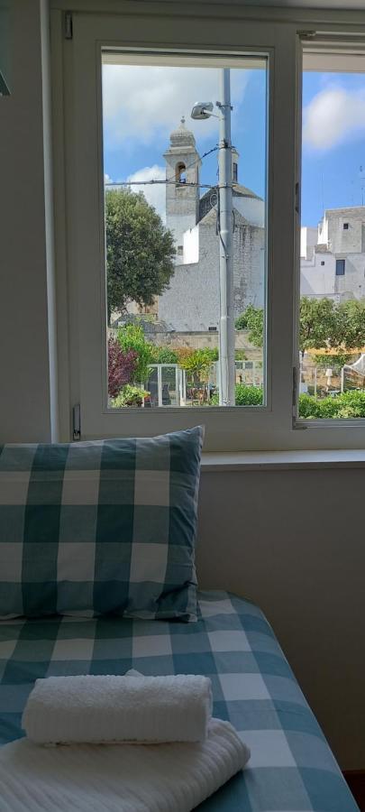 Central Apartment Con Tre Camere Da Letto Locorotondo Luaran gambar